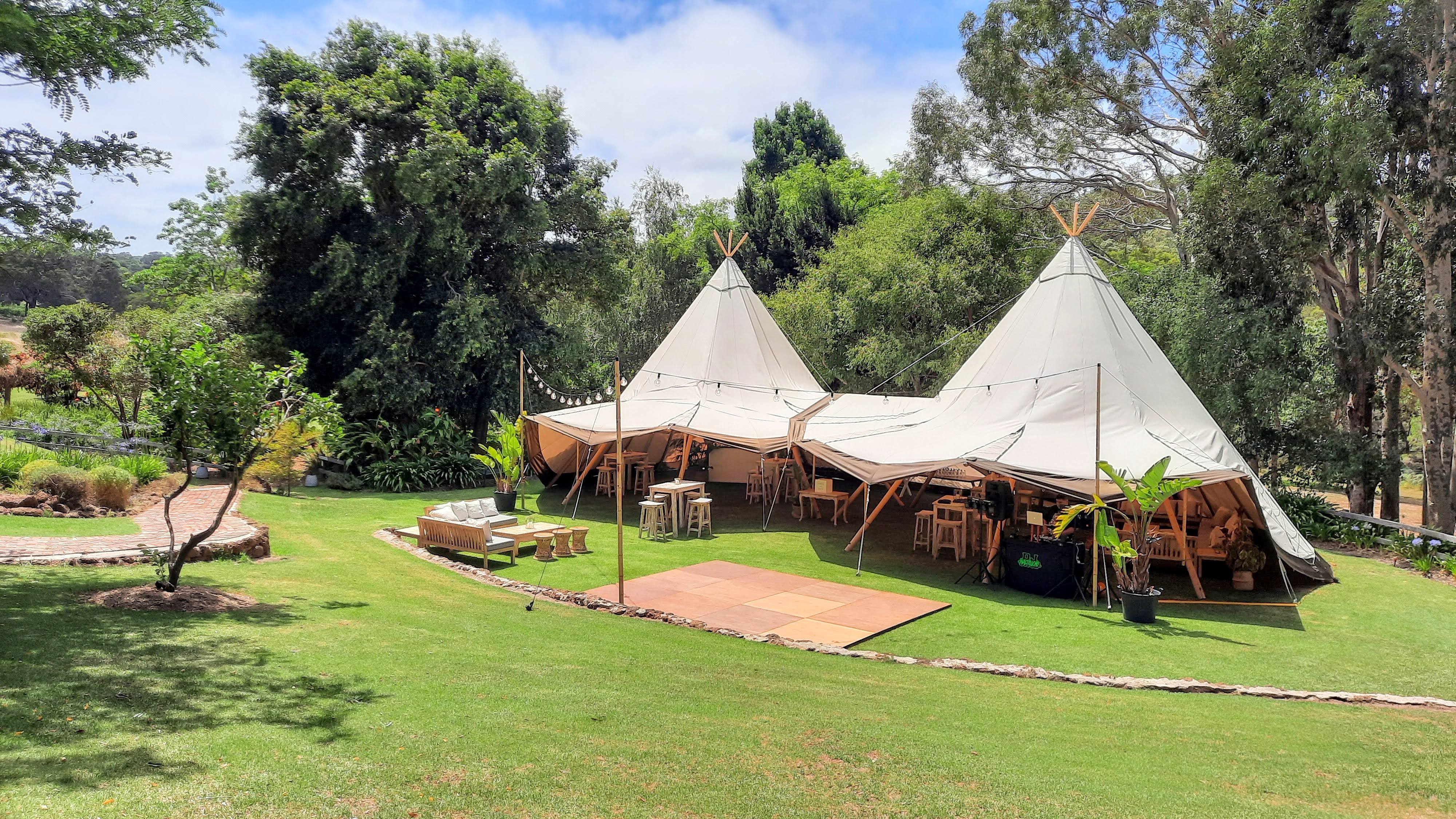 Rivendell Winery Estate