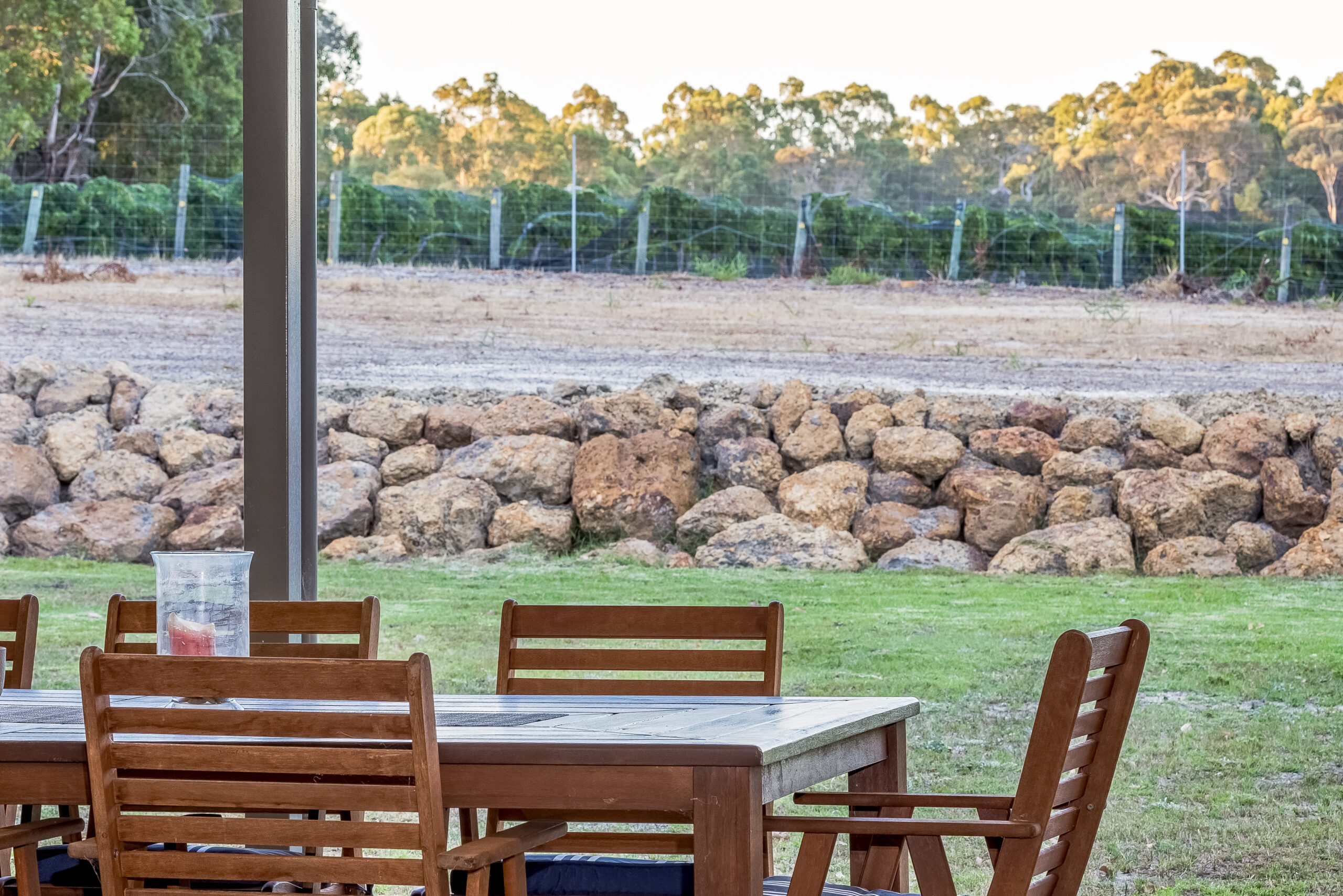 Cockatoo Alfresco Rivendell Winery Accommodation